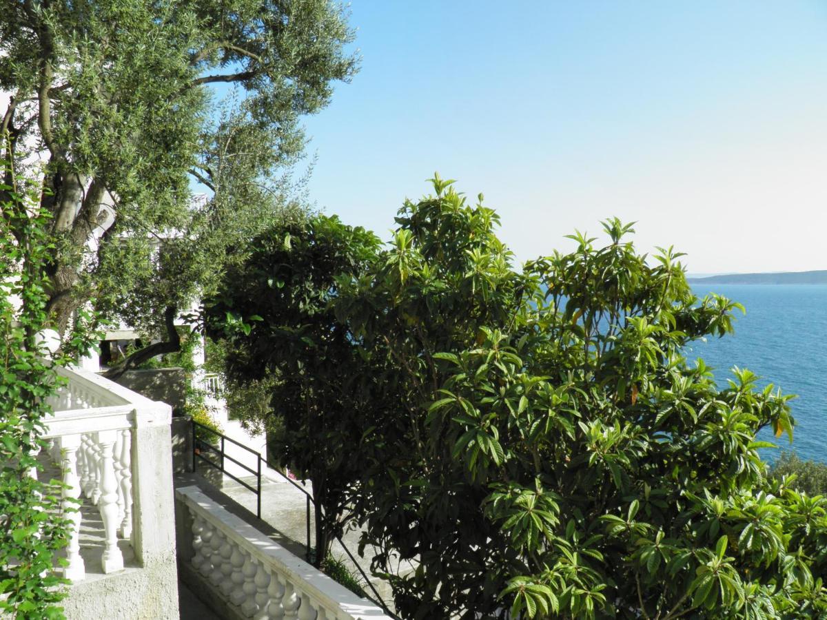 Apartments With A Parking Space Brela, Makarska - 11687 المظهر الخارجي الصورة