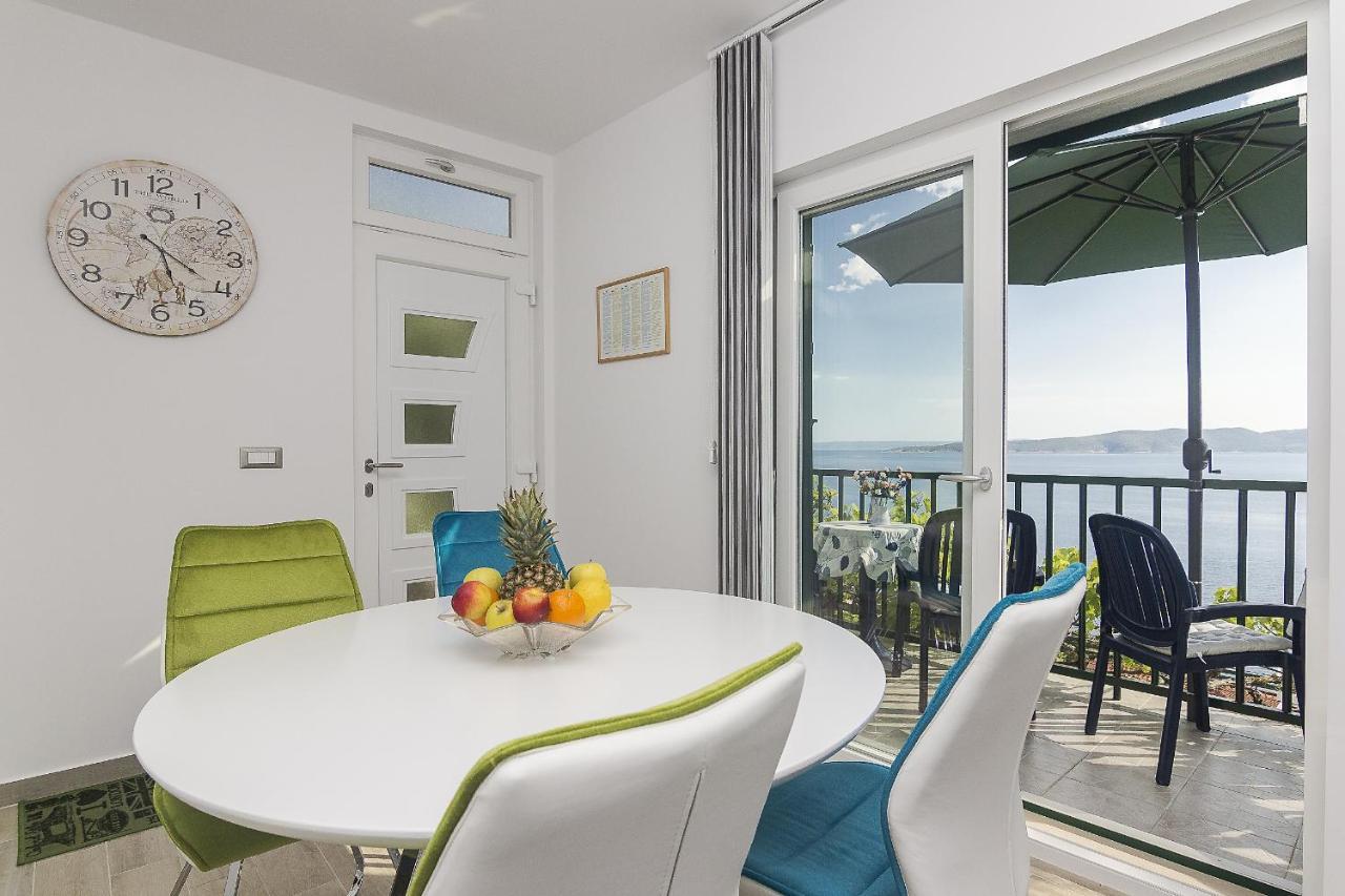 Apartments With A Parking Space Brela, Makarska - 11687 المظهر الخارجي الصورة